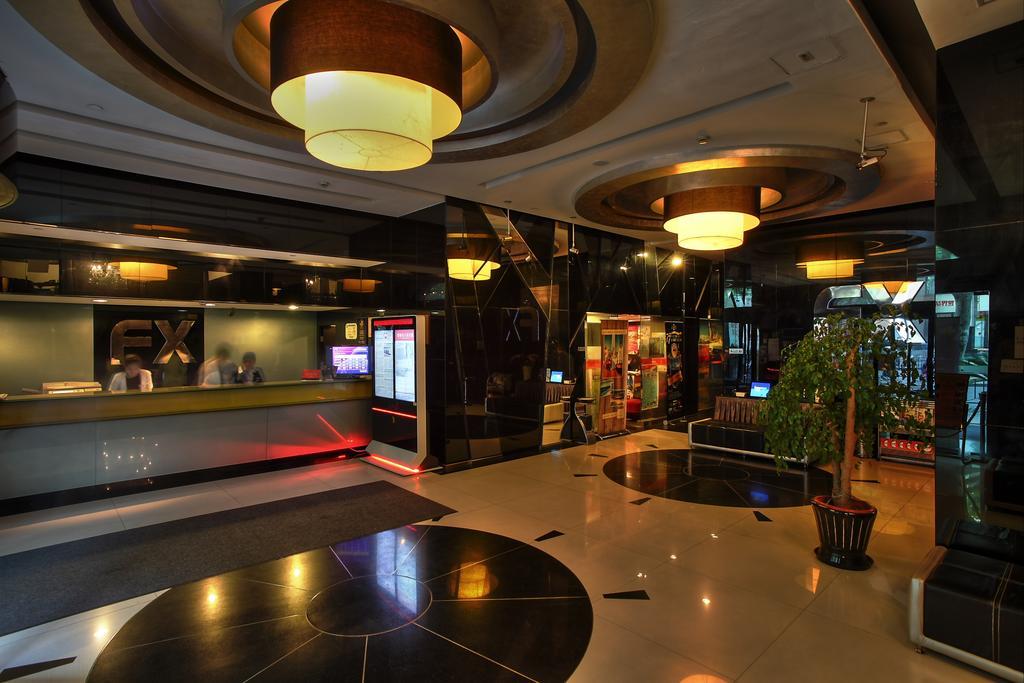 Fx Hotel Xujiahui - Shanghai Stadium Branch Esterno foto