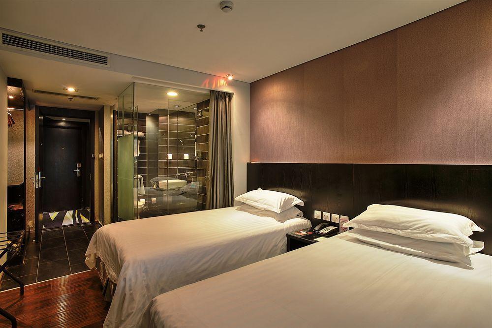 Fx Hotel Xujiahui - Shanghai Stadium Branch Esterno foto