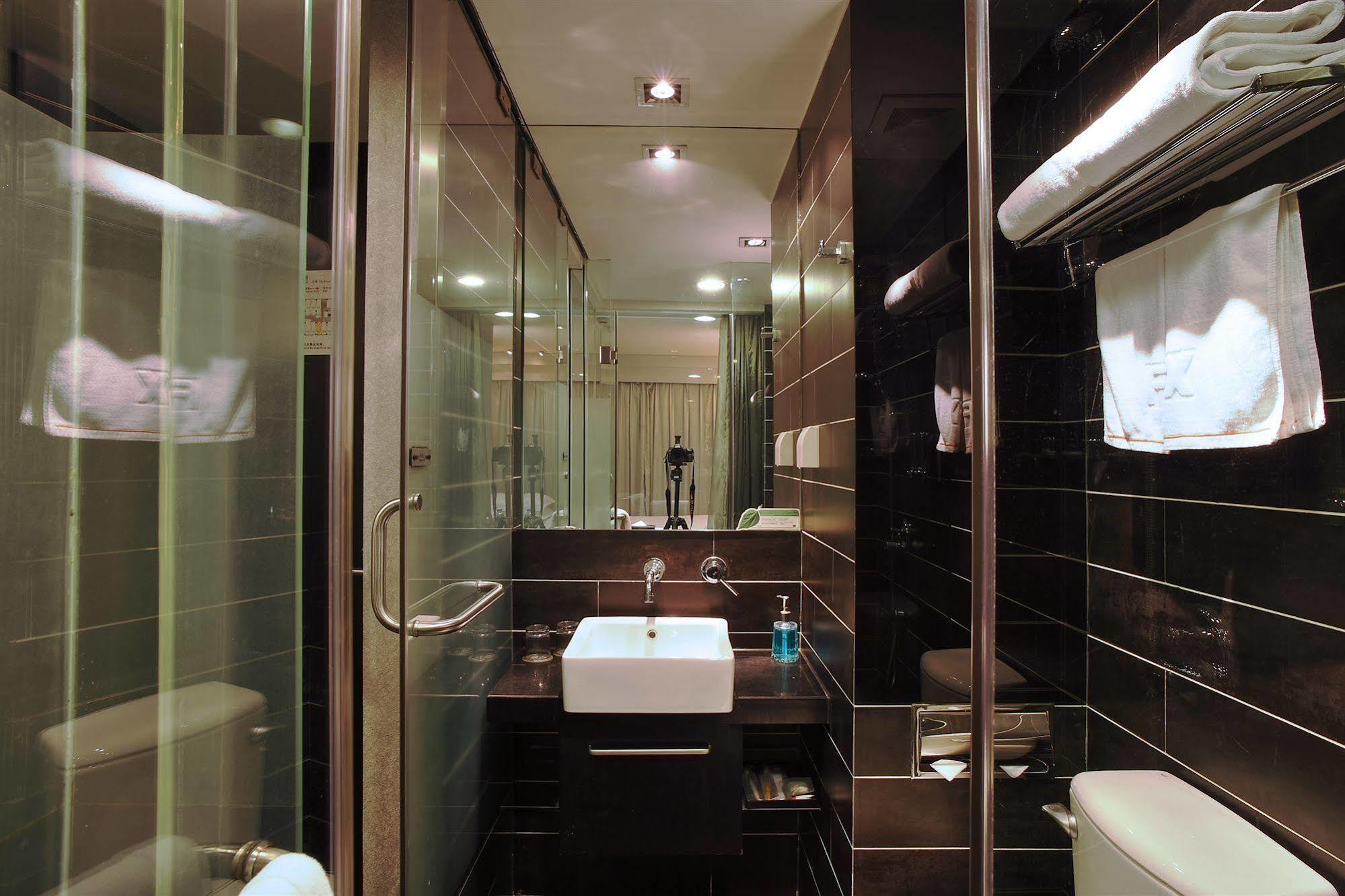 Fx Hotel Xujiahui - Shanghai Stadium Branch Esterno foto