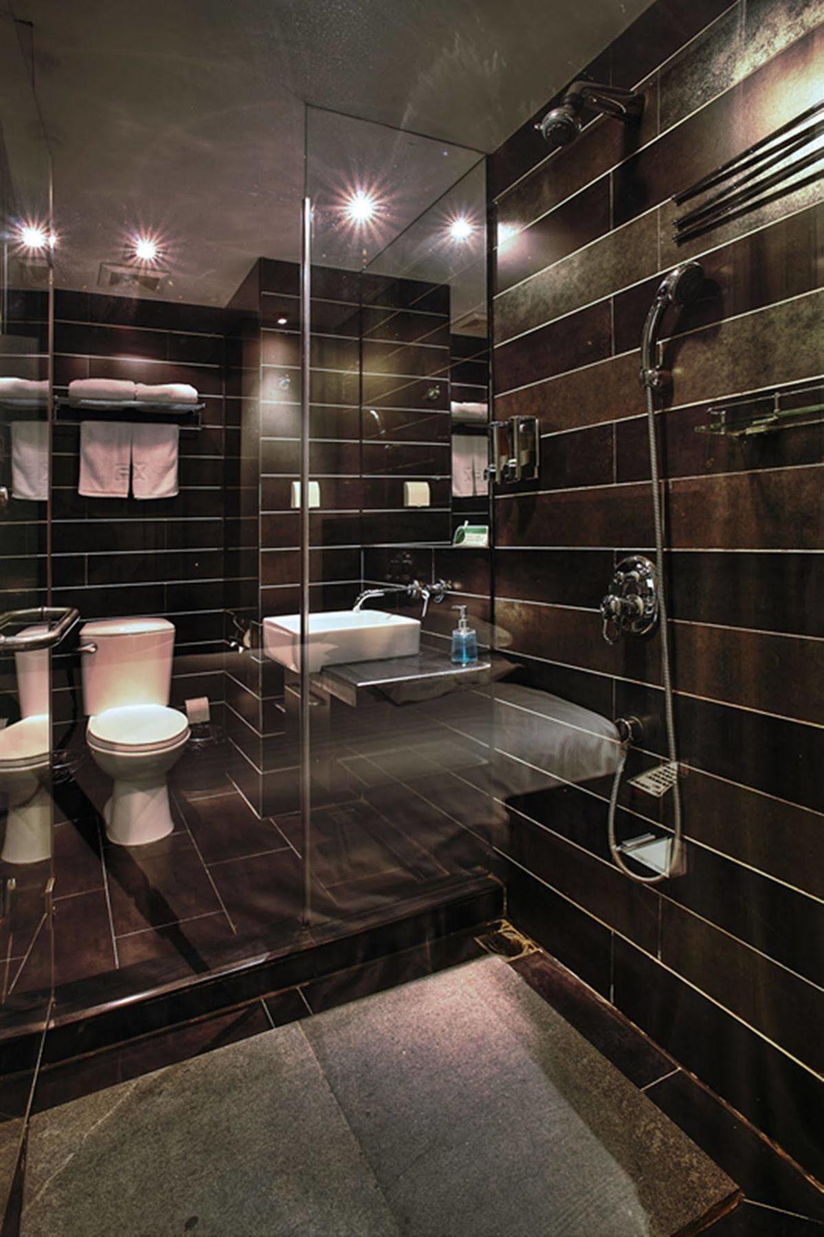 Fx Hotel Xujiahui - Shanghai Stadium Branch Esterno foto